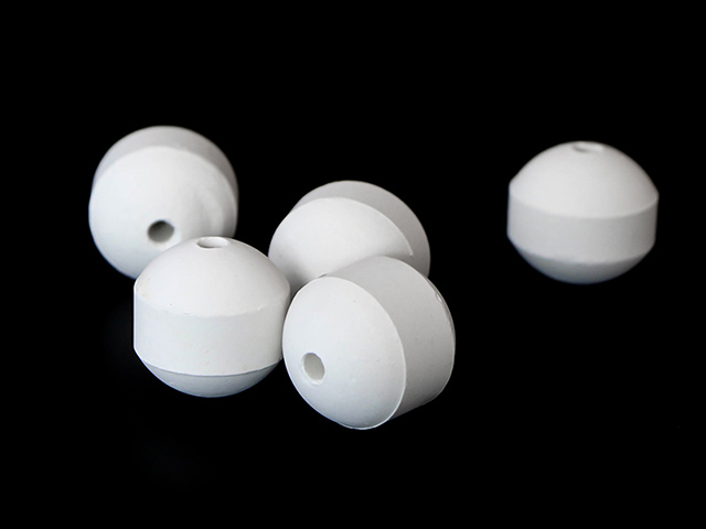 开孔瓷球和惰性瓷球相比有哪些优势
